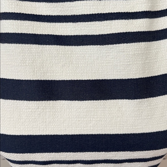 J. Crew suiting Navy & White Cap sleeve fitted dress. Sz 4 - Picture 5 of 7